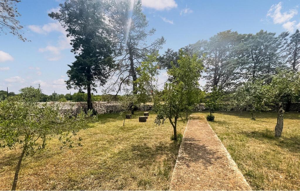 Вилла Casolare Di Puglia Ночи Экстерьер фото